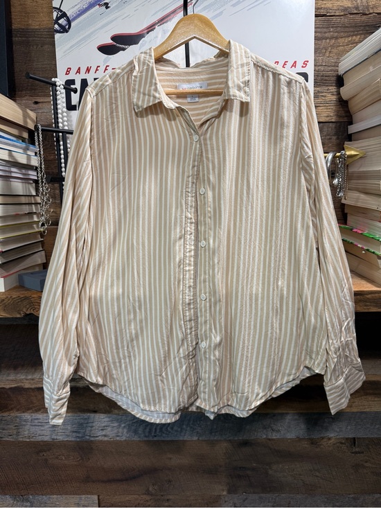Liz Claiborne Tops - Liz Claiborne Beige Stripe Button Down Shirt | Coastal Grandmother